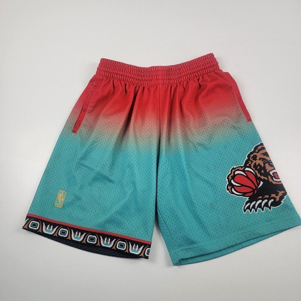 Mitchell & Ness 96-97 Vancouver Grizzlies NBA Men's Swingman Shorts Size Medium‎